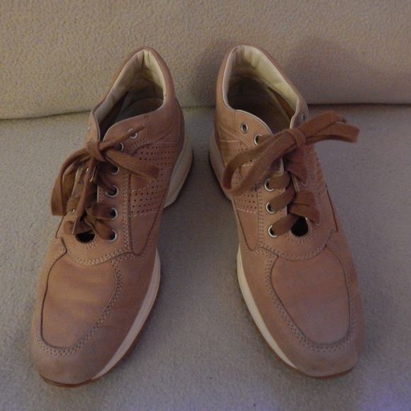 "HOGAN" interactive sneakers. - Picture 2 of 5